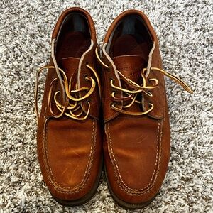 Vintage pair of Gokeys Botte Sauvage lace up shoes size 8